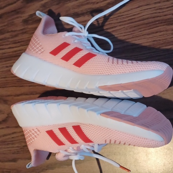 Adidas Peach Ortholite Size 10, like new - Picture 3 of 8